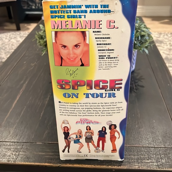 SPICE GIRLS MELANA Vintage 1998 on tour doll, new in box, very nice - Picture 5 of 8